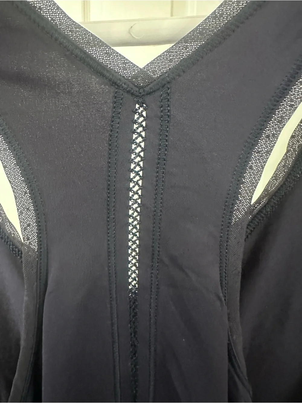 Lululemon Embodiment Tank Top Midnight Navy Mesh, size 10